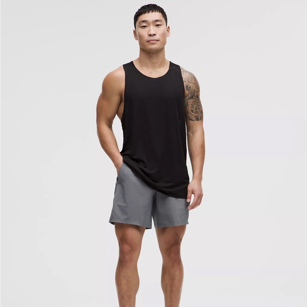 Lululemon heather grey Pace Breaker Linerless 7" athletic shorts - XS